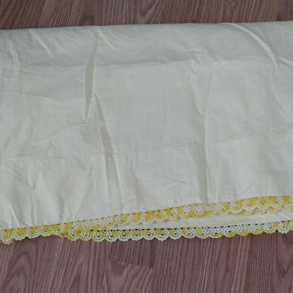 Penney's Percale Double Flat Sheet Yellow 81